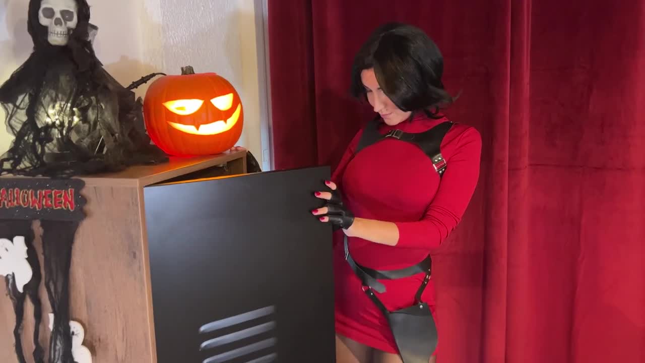 Horny69Rabbits - Halloween Ada Wong Forgot to Put on Her Panties and Was Well Fucked - ePornhubs