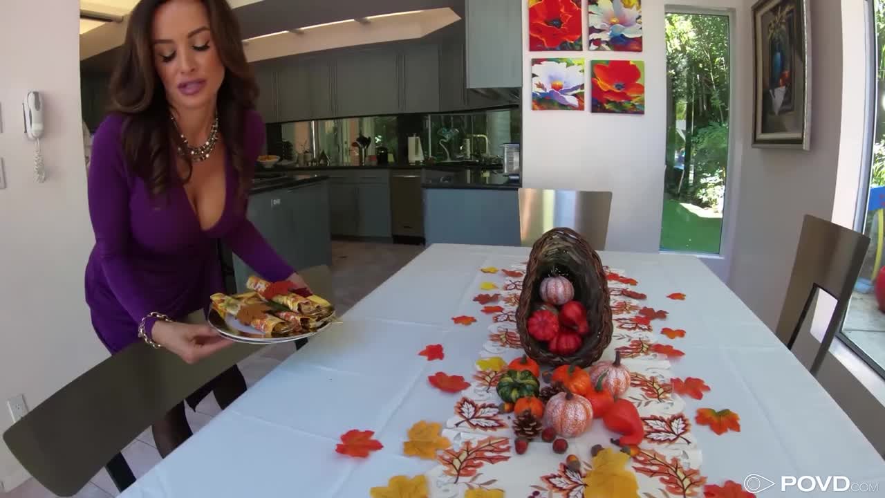 Lisa Ann - Sex On Thanksgiving 4K - ePornhubs