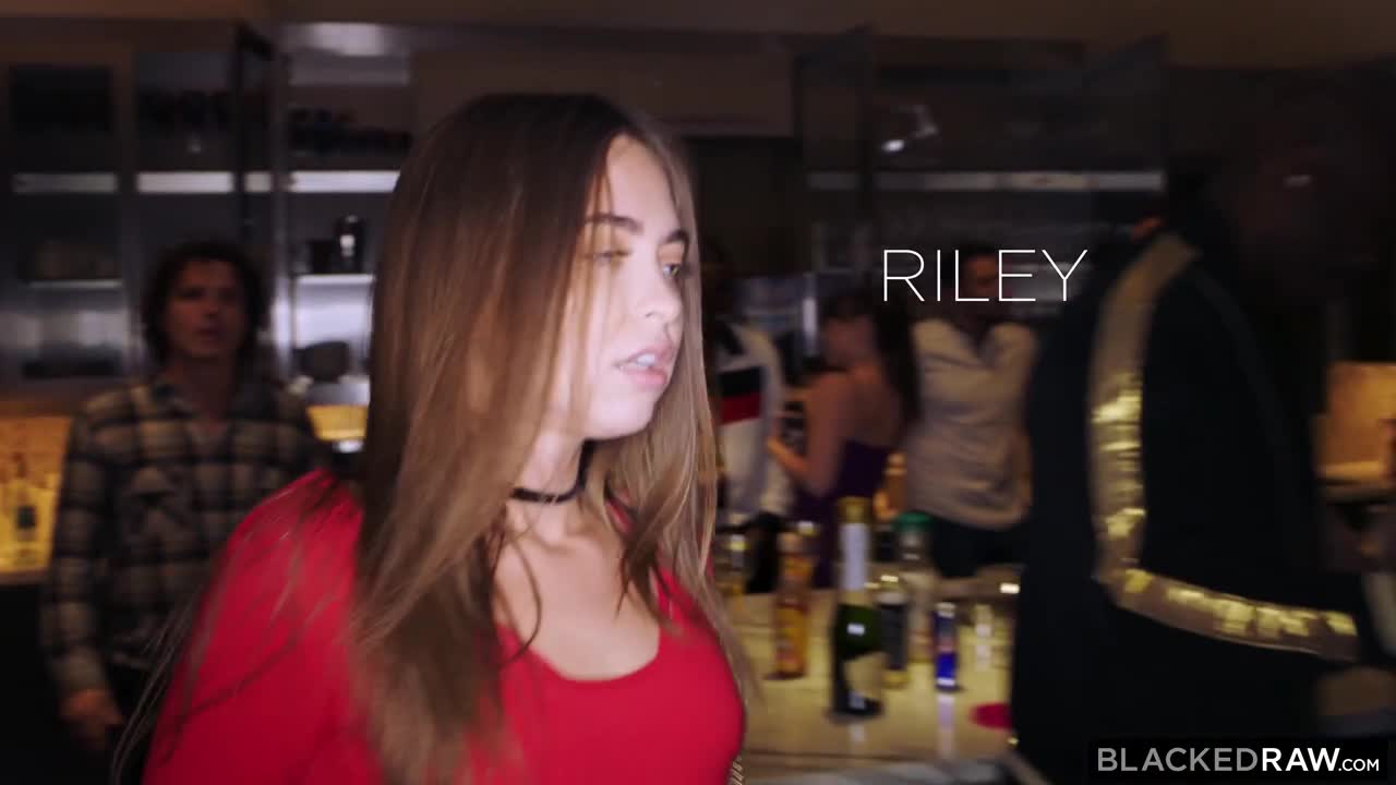 Riley Reid - BBC Gang Bang 2160p (4k) - ePornhubs