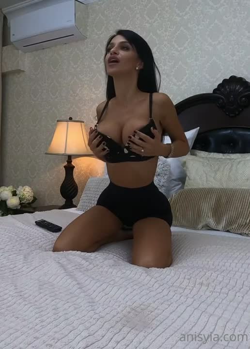 @anisyia - OnlyFans #193 - ePornhubs