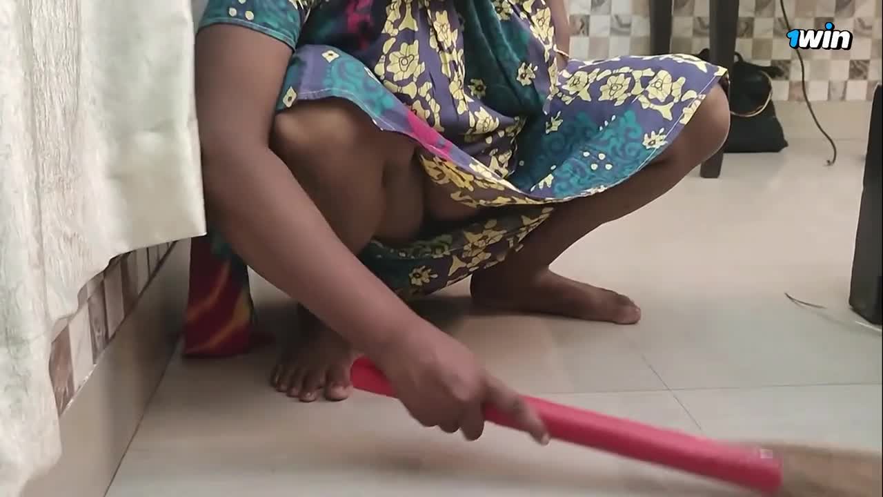 Hot Indian Maid Gets Fucked Hard Uncut (2024) Hindi Hot Short Film - ePornhubs