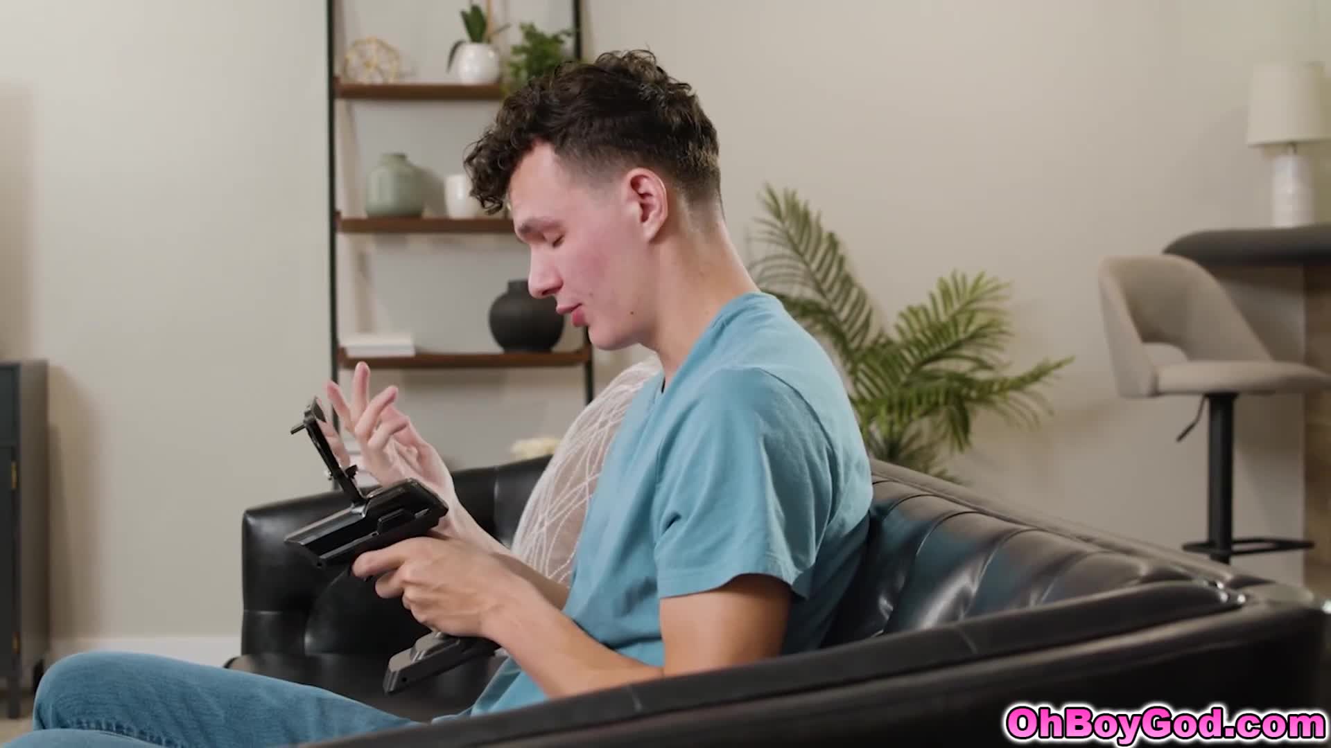 Richelle Ryan turned on by stepsons cheekiness - ePornhubs