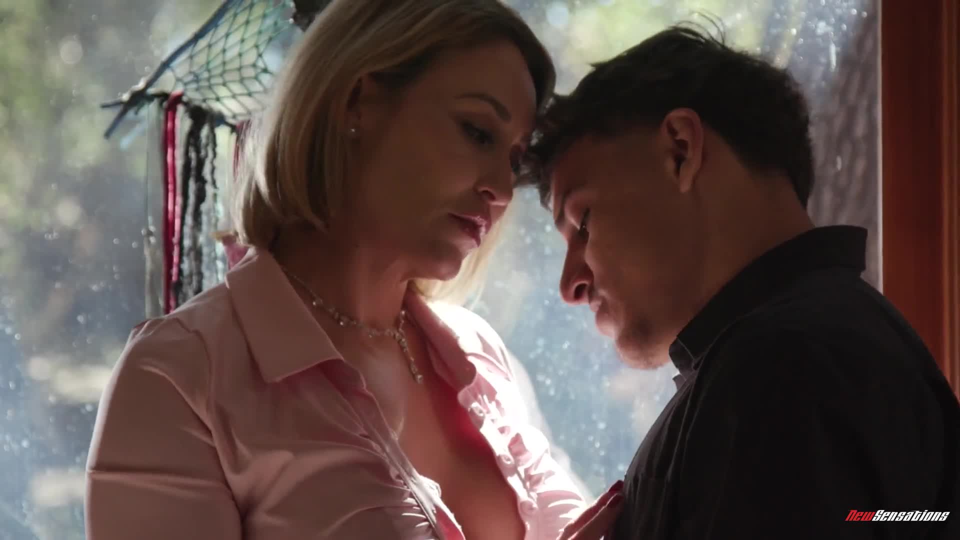 Ryan Keely - Lonely Stepmom Ryan Keely Opens Up Right On Time - ePornhubs
