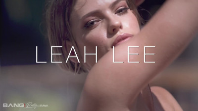 Leah Lee - Leah Lee Gets Her Pussy Used By Two Cocks In 4K