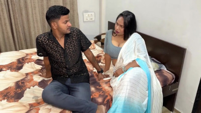 Aashi Hotel Woman Uncut (2025) Hindi Hot Short Film