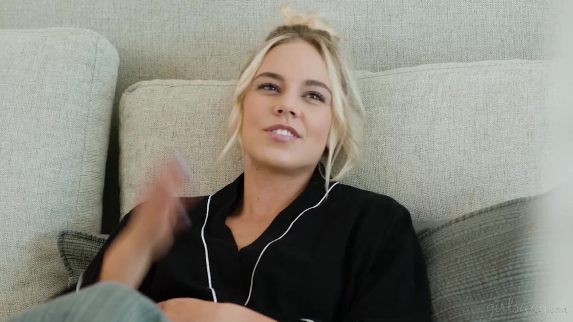 Little Puck, Kelsey Kane - Doctor's Heartfelt House Call - ePornhubs