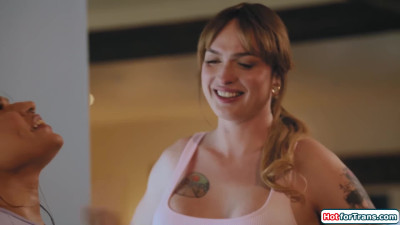 Big cock tgirl Blake Lovely anals latina
