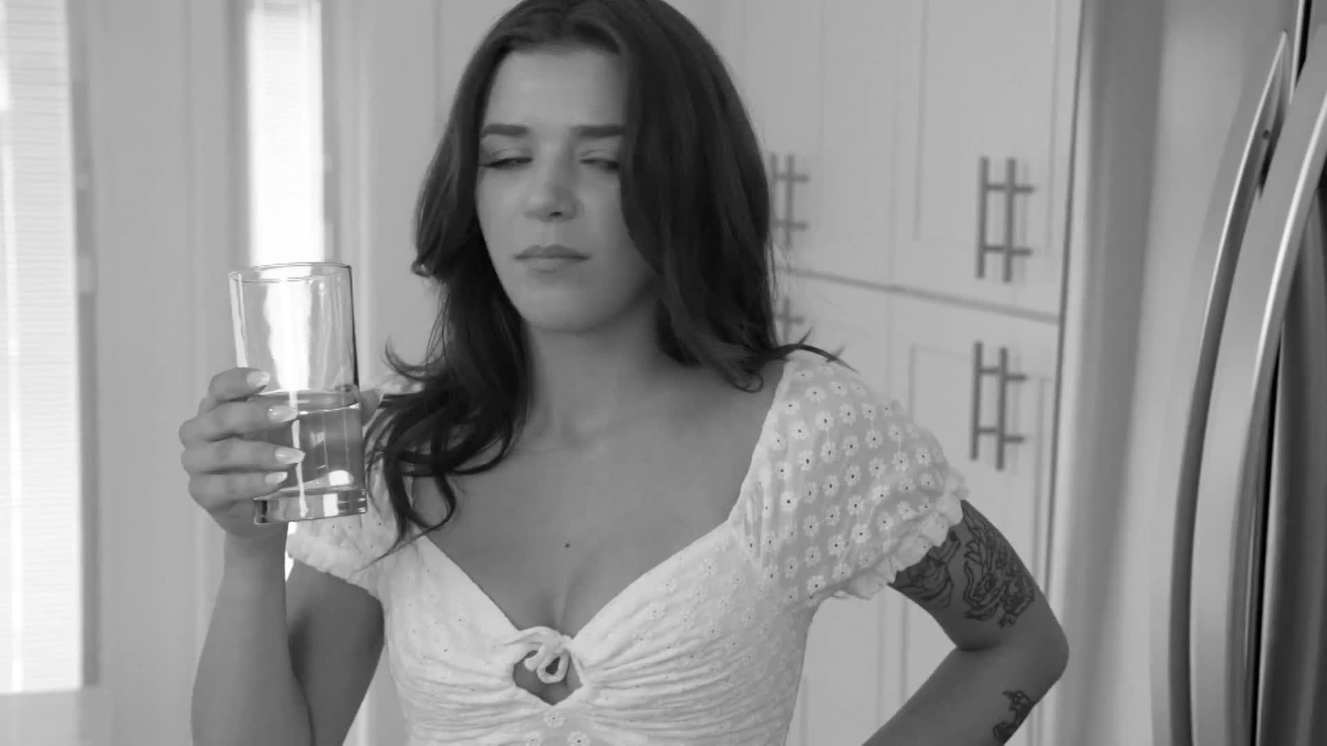 Scarlet Skies - I will - ePornhubs