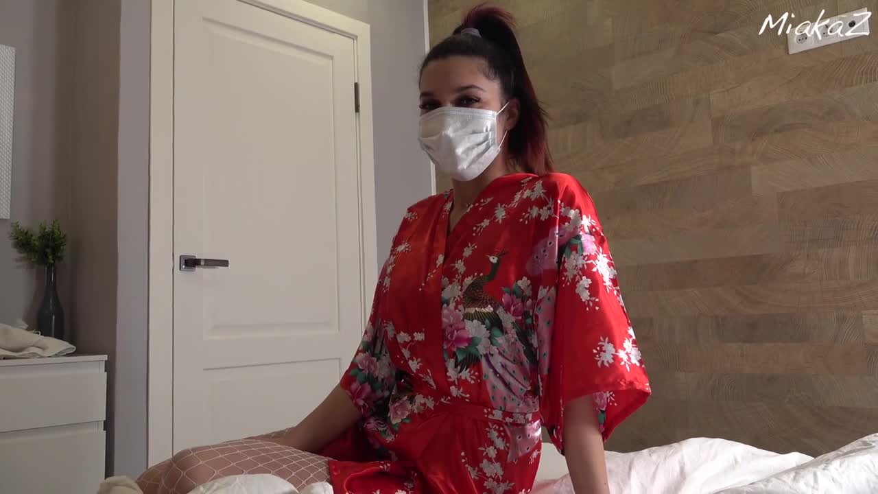 MiakaZ - I Dag Lavede En Kæreste I En Japansk Badekåbe I Stedet for En Massage En Lan - ePornhubs