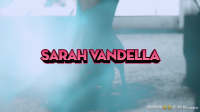 Sarah Vandella - Time doesn't count at all