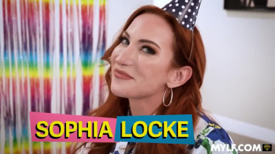 Sophia Locke, Scarlet Skies, Yaya Gingersnatch - A Birthday Full of Surprises 2