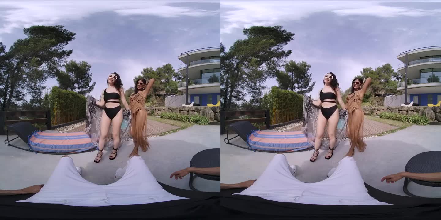 The H3@t W@v3 - Valentina Nappi, & Sheila Ortega - - ePornhubs