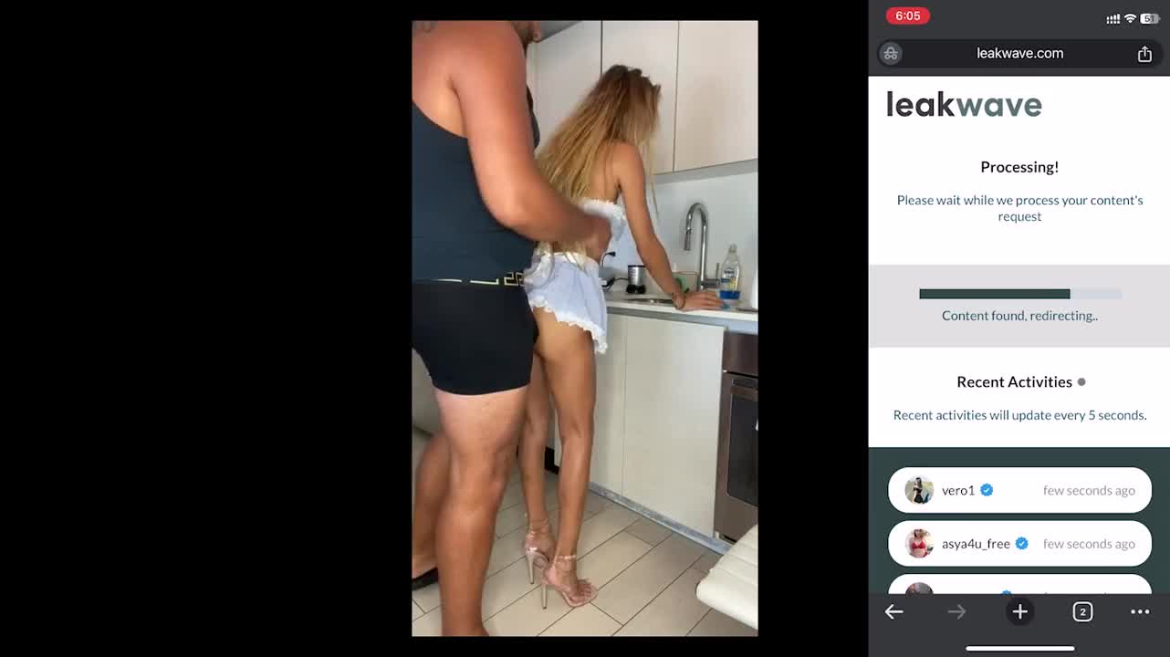 MILF babe gets fucked hard in the kitchen, leakwave - ePornhubs