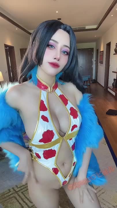 One Piece Boa Hancock Cosplay - Byoru - ePornhubs