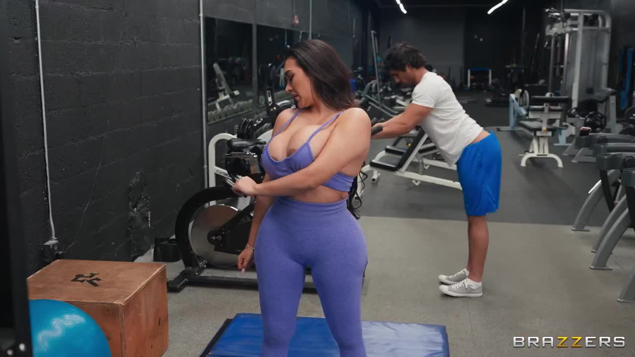 Bataly Ordonez - Watch him jog, Suck his Hog ! - ePornhubs